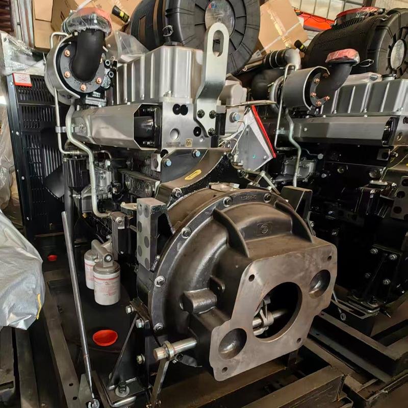 Yuchai Yc6mk220z-T20 Turbocharged Diesel Engine 162kw 2200rpm for Marine & Generator Set