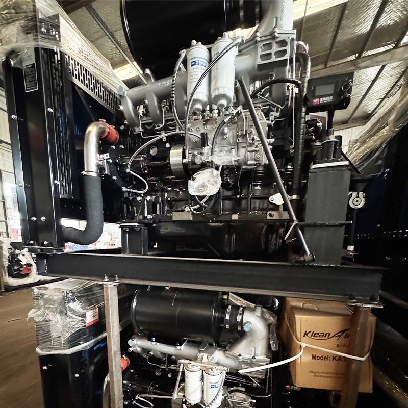Yc6b150-D20 Diesel Engine 6-Cylinder Turbocharged 112kw 2200rpm - High Power for Heavy-Duty Construction Machinery Generator Set